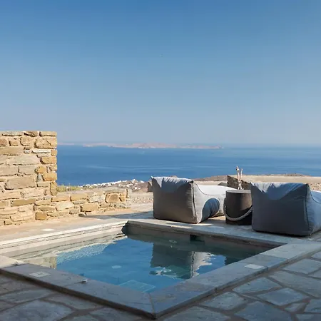 Vivian Horizon * Tinos